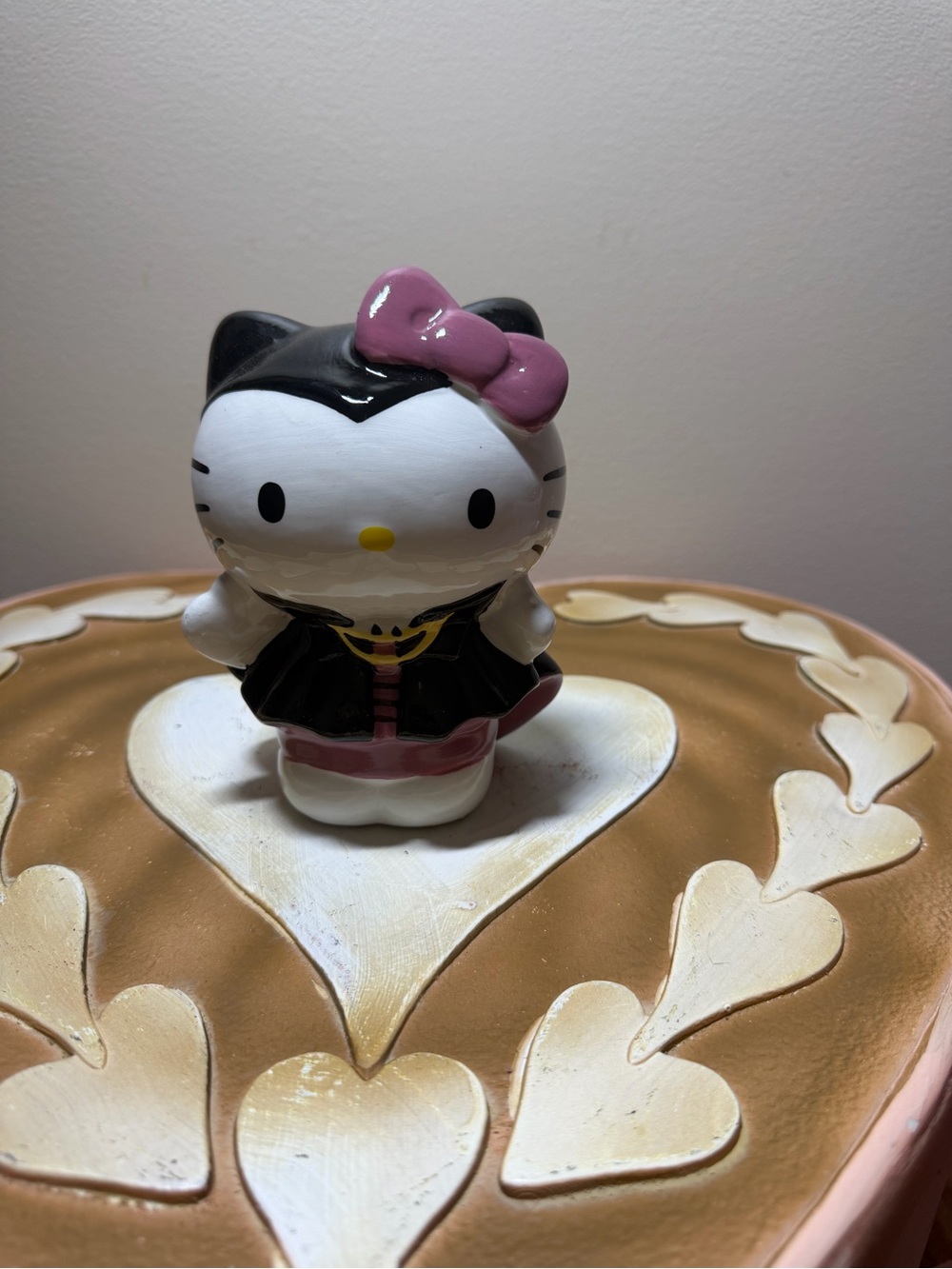 2025 Blue Sky Ceramic Hello Kitty Halloween Vampire